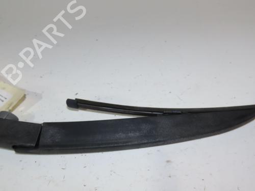 Used Rear windshield wiper arm RENAULT CLIO IV (BH_) 0.9 TCe 90 (BHNF, BHMA, BHMH, BHJK, BHJR) (90 hp) 24490149