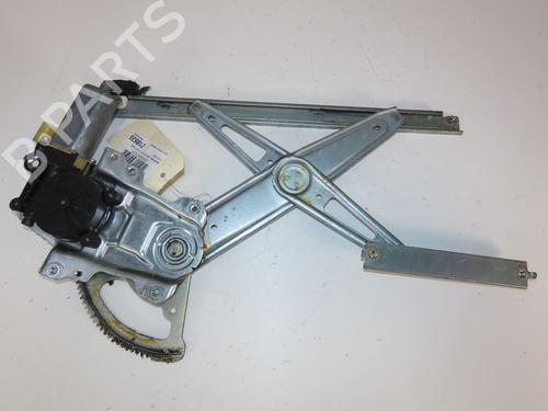 Rudehejsemekanisme Højre foran Rudehejsemekanisme Højre foran TOYOTA YARIS (_P1_) 1.0 (SCP10_, SCP10R) (68 hp) 33249166 33249166