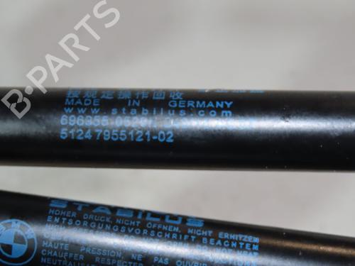 Used Tailgate lift support BMW 5 Touring (G31) 530 d xDrive (265 hp) 24489430