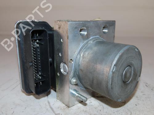 Used ABS pump RENAULT MEGANE E-TECH SUV EV60 (BNJ1) (218 hp) 29469254