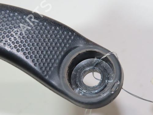 Used Front windshield wiper arm NISSAN QASHQAI I (J10, NJ10) 1.6 dCi (130 hp) 31372338