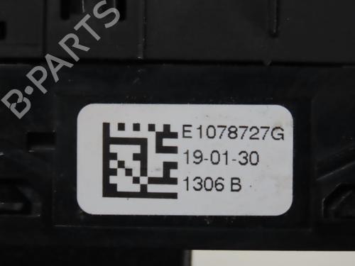 Used Left front window switch RENAULT KADJAR (HA_, HL_) 1.5 BLUE dCi 115 (HLA6) (116 hp) 29963034