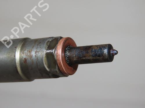 Used Injector PEUGEOT 308 SW II (LC_, LJ_, LR_, LX_, L4_) 1.6 BlueHDi 120 (120 hp) 29494373