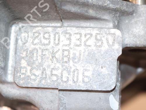 Used Engine PEUGEOT 308 III (FB_, FH_, FP_, F3_, FM_) Hybrid 225 (F3DGYT, F3DGNH) (224 hp) 29442261