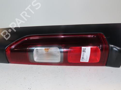 right-taillight-nissan-nv300-van-x82-2016-24489924 main image