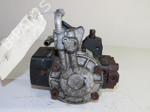 Pompe à injection VW POLO V (6R1, 6C1) 1.6 TDI (90 hp) 31961588