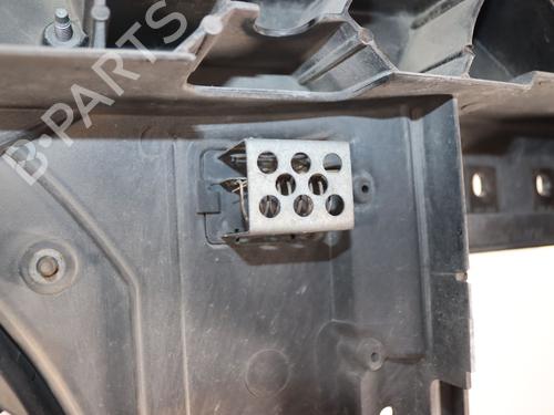 frontpladefrontkurv-citroen-c4-ii-nc_-2009-38160092 main image