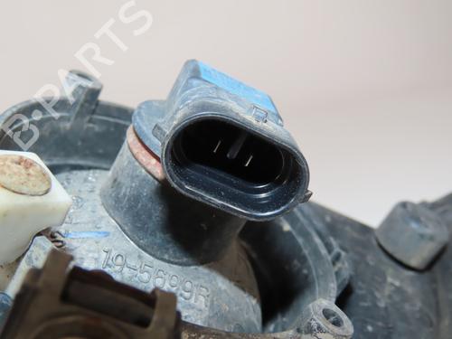 Farol Nevoeiro frente direito Farol Nevoeiro frente direito FORD MONDEO III Saloon (B4Y) 2.0 16V TDDi / TDCi (115 hp) 34498822 34498822