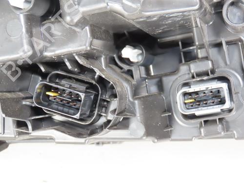 Used Left headlight PEUGEOT 3008 II SUV (MC_, MR_, MJ_, M4_) Hybrid4 (M45GBU) (299 hp) 30955683