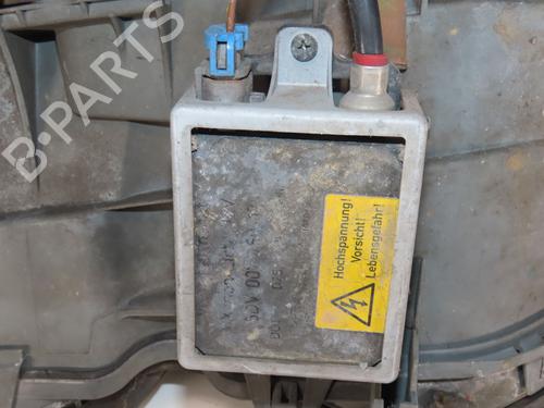 Used Right headlight MERCEDES-BENZ E-CLASS (W210) E 300 Turbo-D (210.025) (177 hp) 30311713