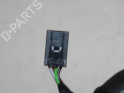 Feu de coffre gauche RENAULT MEGANE III Hatchback (BZ0/1_, B3_) 1.9 dCi (BZ0N, BZ0J) (131 hp) 31865628