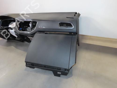 Tablier VW T-ROC (A11, D11) 1.5 TSI (150 hp) 20151751