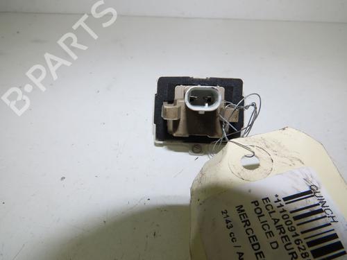 Used Licence plate light Licence plate light MERCEDES-BENZ CLA Coupe (C117) CLA 220 CDI / d (117.303) (177 hp) 16146917 16146917