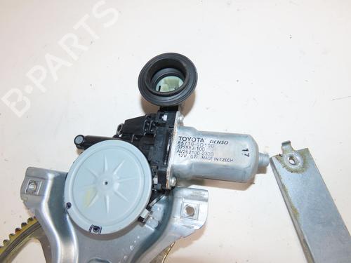 front-right-window-mechanism-toyota-auris-_e15_-2006-2007-2008-2009-2010-2011-2012-2013-32458345 main image