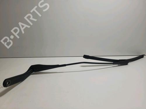 Used Front windshield wiper arm BMW X1 (E84) xDrive 18 d (136 hp) 14901438