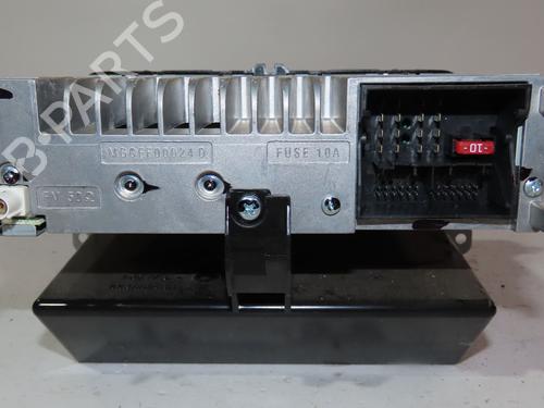 Radio VW POLO V (6R1, 6C1) 1.2 TDI | BP29516568E6 