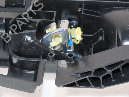 Used Front right interior door handle Front right interior door handle PEUGEOT 3008 II SUV (MC_, MR_, MJ_, M4_) 1.5 BlueHDi 130 (131 hp) 33249172 33249172