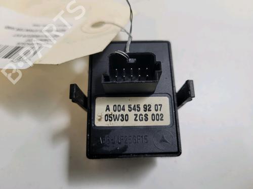 Used Mirror switch MERCEDES-BENZ SPRINTER 3-t Van (B903) 308 CDI (903.661, 903.662, 903.663) (82 hp) 9030423
