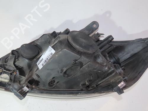 Højre forlygte FORD KUGA I 2.0 TDCi (136 hp) 29196410