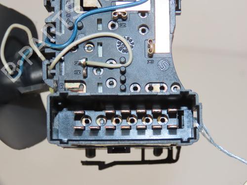 Forlygtekontakt OPEL VIVARO A Van (X83) 2.0 CDTI (F7) (114 hp) 31911801