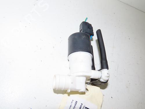 Used Washer pump RENAULT ZOE (BFM_) ZOE (BFMC, BFMD) (136 hp) 17136600