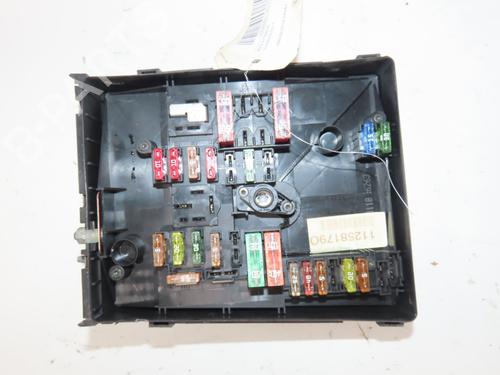 Fuse box VW GOLF VI (5K1) 1.6 TDI | BP34710811E1 - Image 2