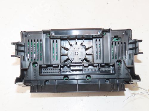 climate-control-audi-a3-8p1-2003-2004-2005-2006-2007-2008-2009-2010-2011-2012-2013-36311201 main image