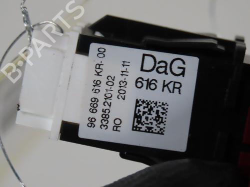 Warnblinkschalter CITROËN C3 II (SC_) 1.4 HDi 70 (SC8HZC, SC8HR0, SC8HP4) | BP32354404I22