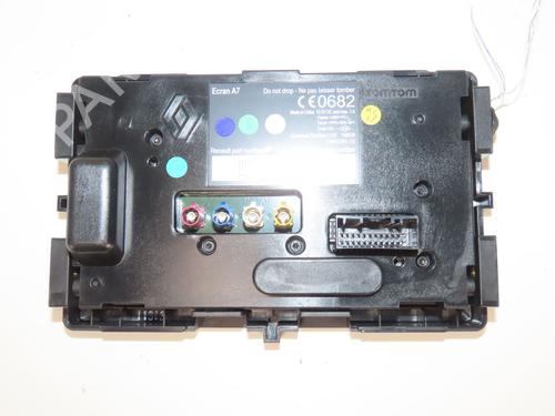 display-monitor-renault-fluence-l3_-2010-24625355 main image