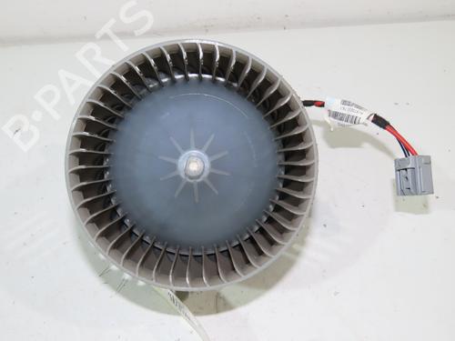 Used Heater blower motor OPEL MERIVA B MPV (S10) 1.4 (75) (120 hp) 17021842