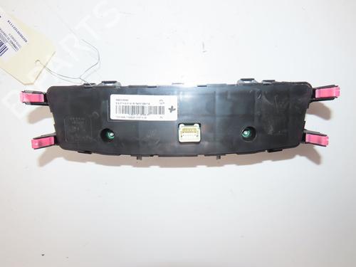 Used Climate control Climate control 37530321 37530321
