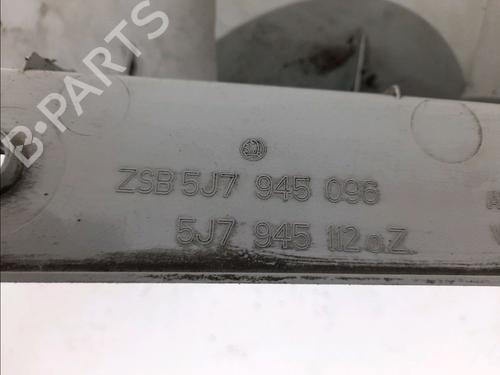 Right taillight SKODA ROOMSTER (5J7) 1.4 TDI | BP13093846C35 