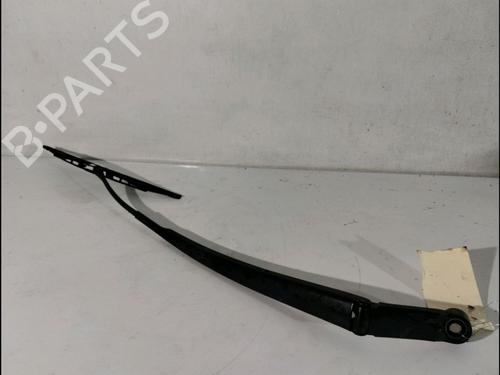 Used Front windshield wiper arm Front windshield wiper arm TOYOTA YARIS (_P9_) 1.33 VVT-i (NSP90_, NSP90R) (99 hp) 14901263 14901263