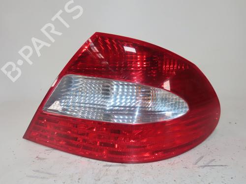Used Right taillight Right taillight MERCEDES-BENZ CLK (C209) CLK 220 CDI (209.308) (150 hp) 40518761 40518761