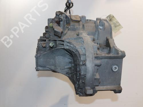 Getriebe für OPEL ZAFIRA A MPV (T98) 2.0 DTI 16V (F75) (101 hp) 10391680