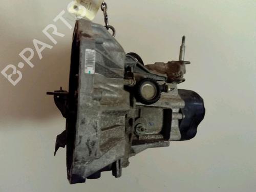 Boîte De Vitesses Pour Renault Captur 1 Phase 1 1.5 DCI - Réf. 320107911R, Occasion