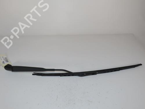 Used Front windshield wiper arm CITROËN C2 (JM_) 1.1 (60 hp) 25480467