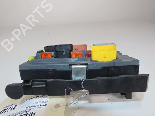 Sikringsdåse PEUGEOT 308 SW I (4E_, 4H_) 1.6 HDi (109 hp) 31276988