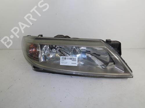 Used Right headlight RENAULT LAGUNA II (BG0/1_) 1.8 16V (BG04, BG0B, BG0C, BG0V) (117 hp) 16833639