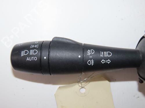 Headlight switch RENAULT CAPTUR I (J5_, H5_) 1.2 TCe 120 | BP36172194I24 - Image 2
