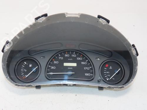 Used Instrument cluster Instrument cluster PEUGEOT 206 Hatchback (2A/C) 1.4 i (75 hp) 39733269 39733269