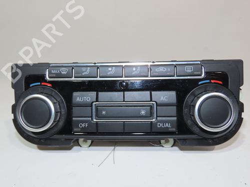 Used Climate control VW GOLF VII (5G1, BQ1, BE1, BE2) 1.4 TSI MultiFuel (122 hp) 20696153