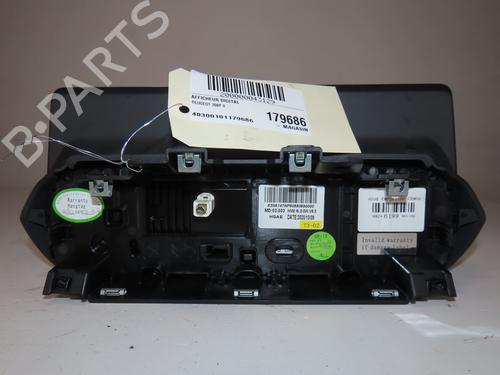 Used Display monitor PEUGEOT 2008 II (UD_, US_, UY_, UJ_, UR_, UC_) 1.5 BlueHDI 130 (131 hp) 30955596