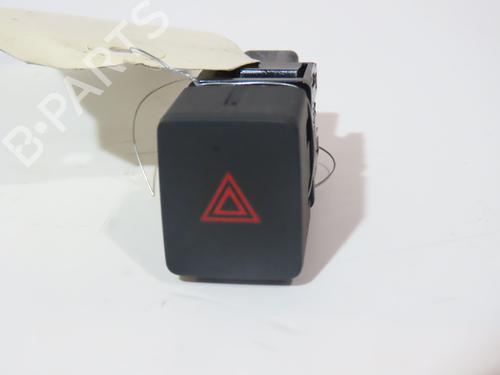 Used Warning switch NISSAN NOTE (E12) 1.2 (80 hp) 17514658