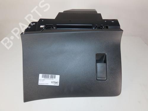 Handskerum PEUGEOT 208 II (UB_, UP_, UW_, UJ_) 1.2 PureTech 75 | BP29644108C95 