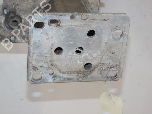 Used Front bumper reinforcement Front bumper reinforcement PEUGEOT PARTNER Box Body/MPV 1.6 HDi 16V (90 hp) 34357704 34357704