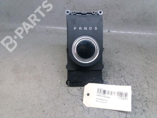 manual-gearbox-selector-jaguar-xe-x760-20-d-awd-2015-9016757 main image