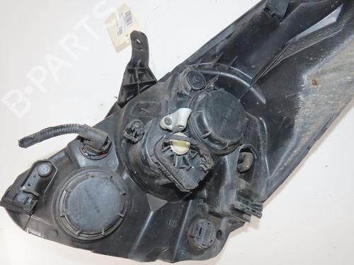 Used Right headlight Right headlight 39157670 39157670