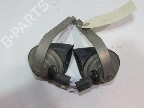 horn-bmw-x6-e71-e72-2007-2008-2009-2010-2011-2012-2013-2014-2015-39541422 main image