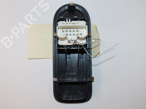 Left front window switch RENAULT CLIO III (BR0/1, CR0/1) 1.5 dCi (C/BR0G, C/BR1G) | BP27581168I27 